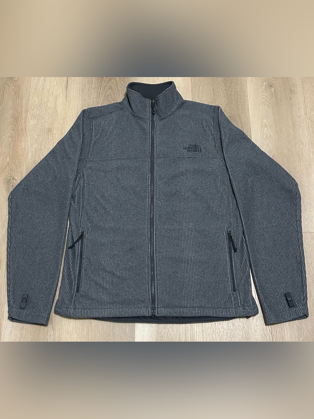 The North Face Men’s Charcoal Full-Zip Lightweight Jacket